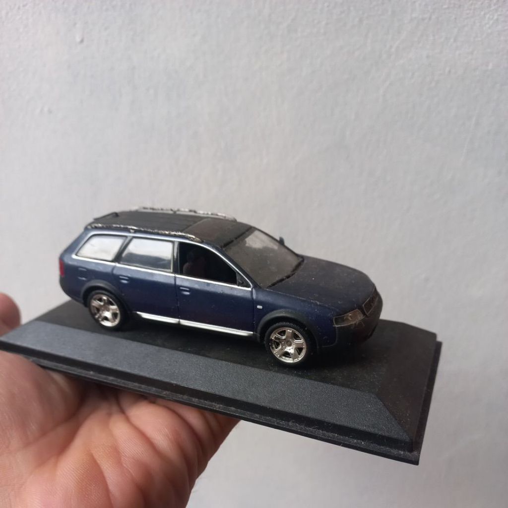 Diecast Audi Minichamps skala 43