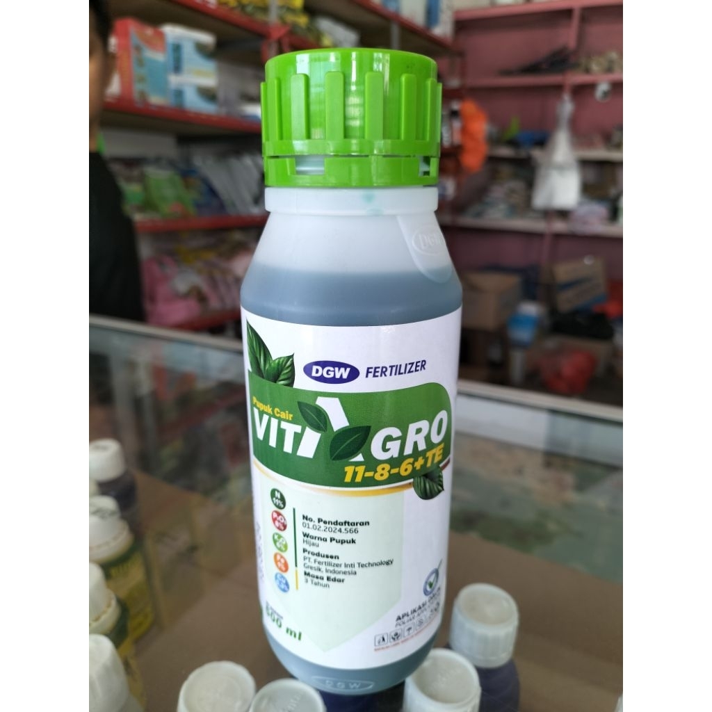 [bonus kaos] Pupuk Cair VITAGRO (500ml)