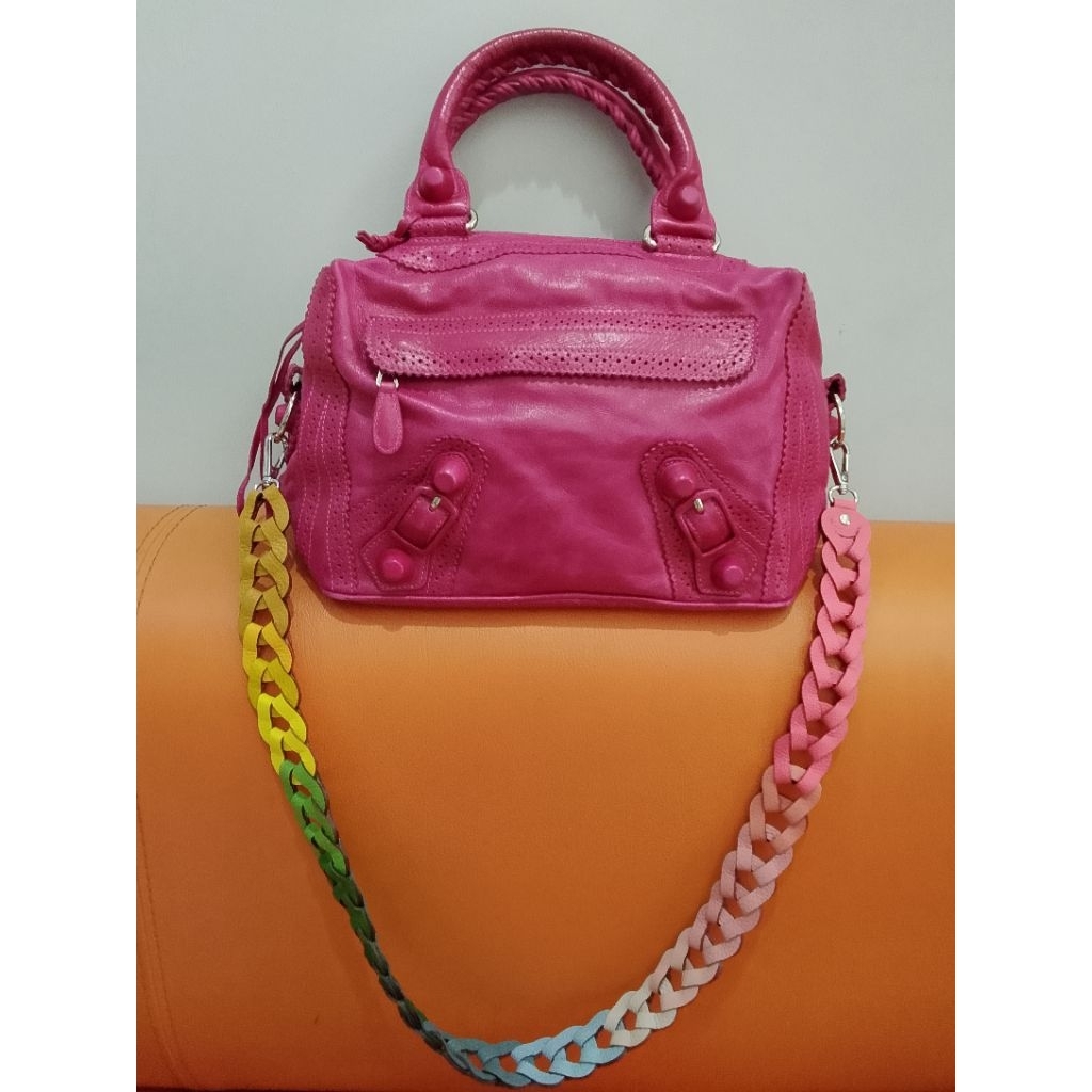 Tas PL leather branded *sold*