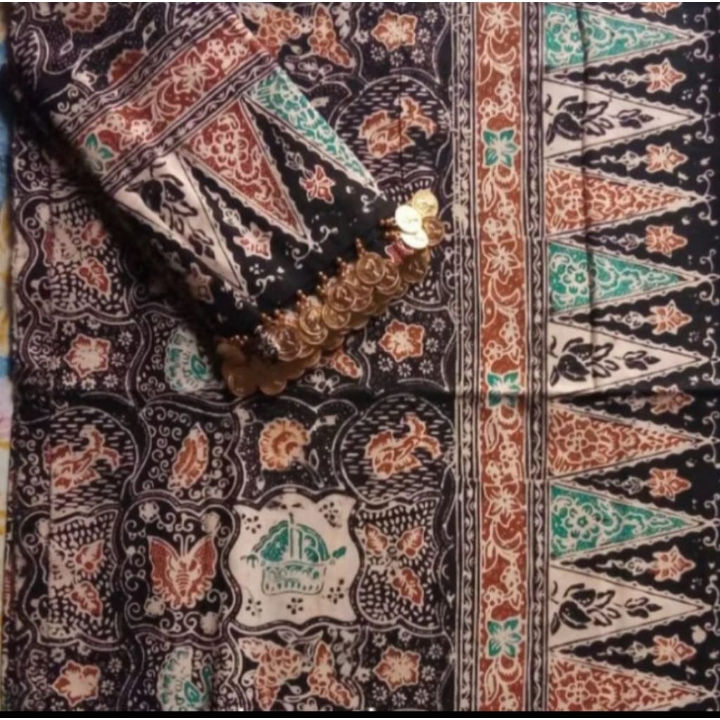 kain batik Jambi ori ronce koin  mas