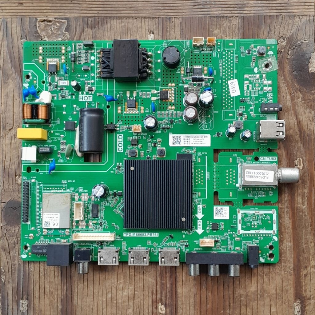 MB POLYTRON PLD 32AG9953 Mainboard POLYTRON PLD 32AG9953