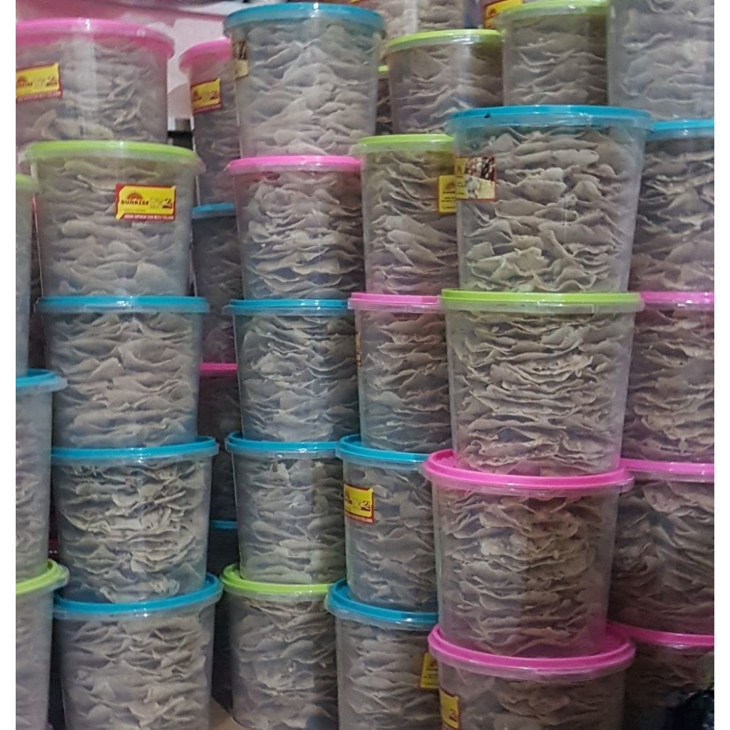 

Rempeyek / Peyek kacang / Udang Rebon / Kacang ijo "Ma uyut