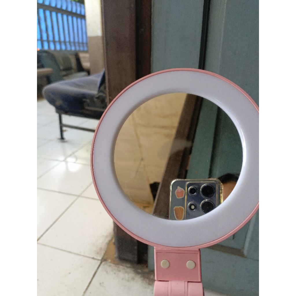 EGLARE Lampu Belajar LED + Ngonten + Makeup