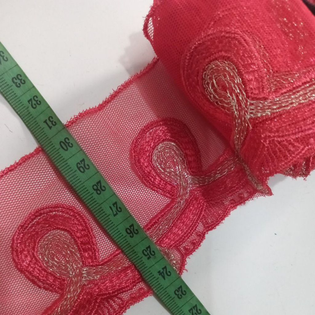 

renda tile/tulle isi 15 yard