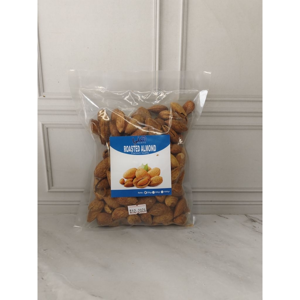 

Kacang Almond kulit Susu.