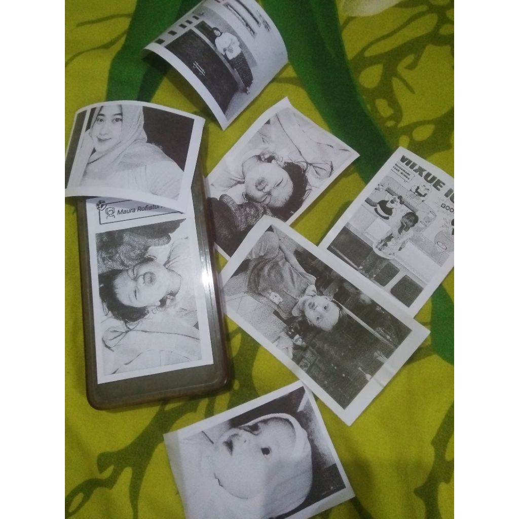 

label stiker foto tempel