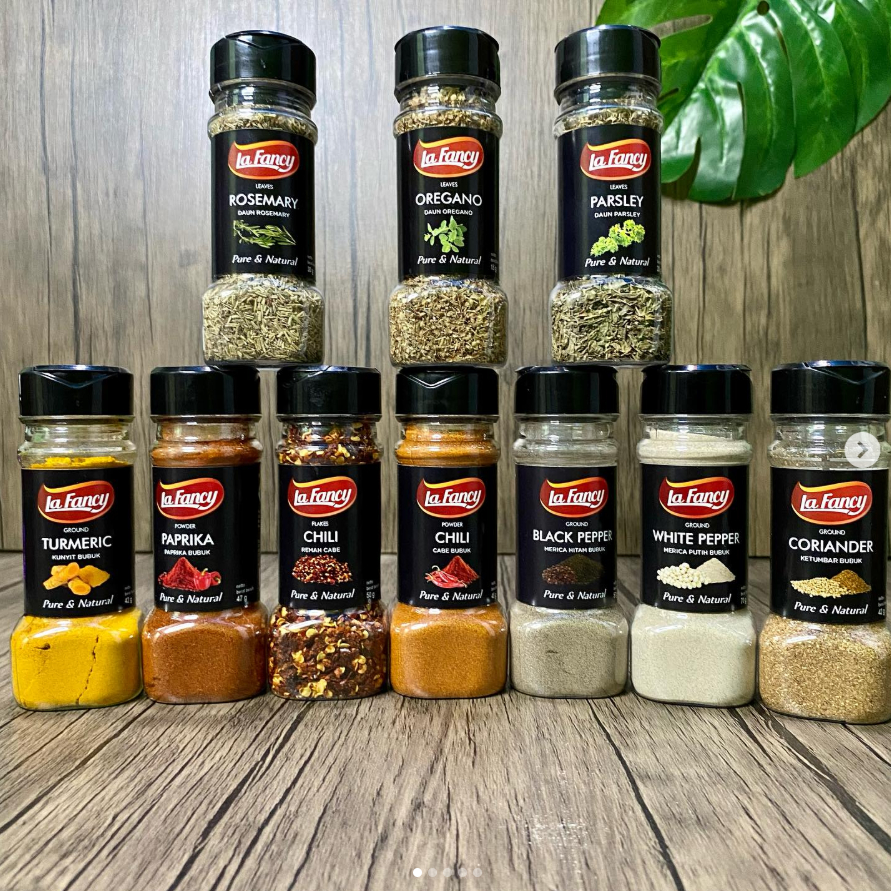 

[oddsolshop] pekanbaru/La Fancy Bumbu Masak Lada Hitam / Marjoram / Sage / Parsley / Rosemary