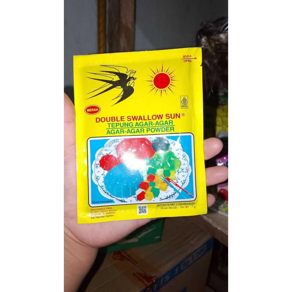 

Ready Agar Agar Double Swallow 7 g cocok untuk membuat aneka puding atau jelly. 1 box isi 12 bungkus