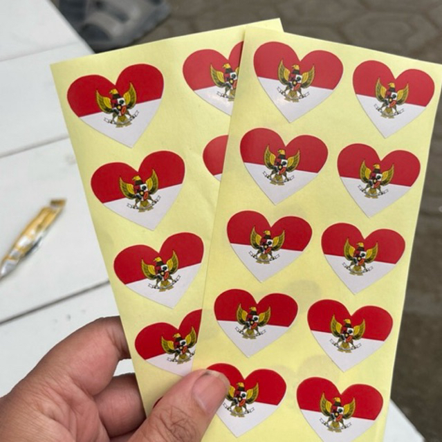 

STIKER STICKER PIPI HUT RI 80