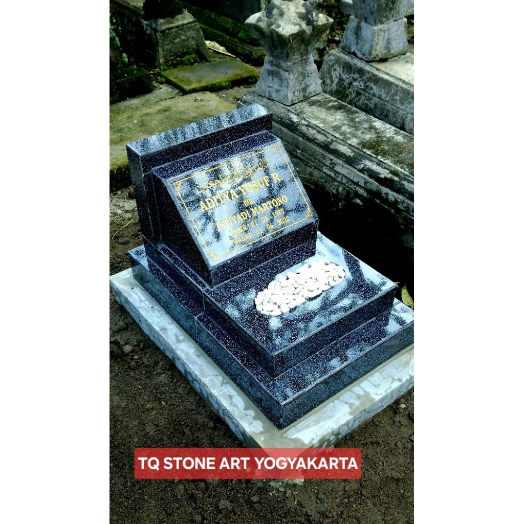 NISAN MAKAM KRAMIK SIMPEL 40X60