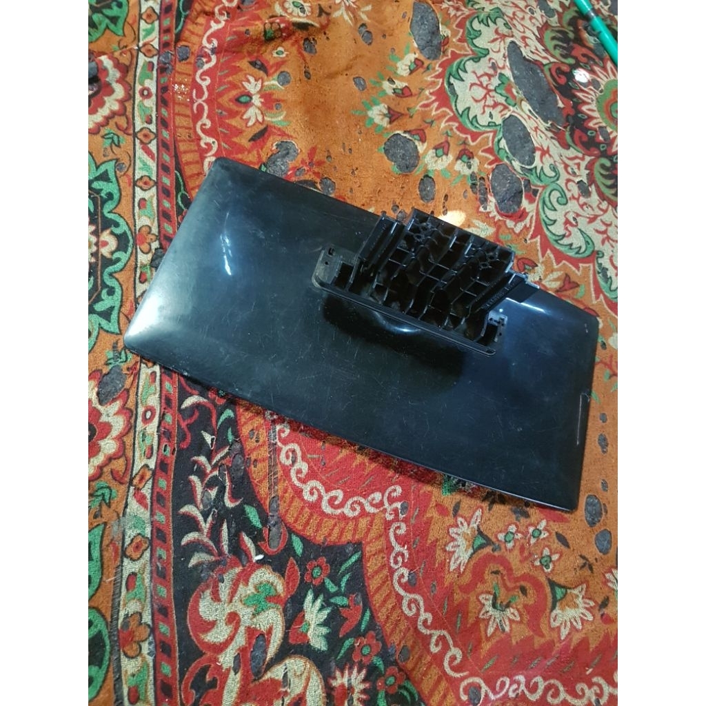 STAND KAKI TV LCD LG 42LD450 BEKAS NORMAL