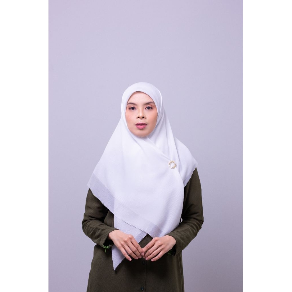 Jilbab Segi Empat Voal Premium Polos Putih | Hijab Voal Halus Anti Kusut | Kerudung Polos Adem & Mud