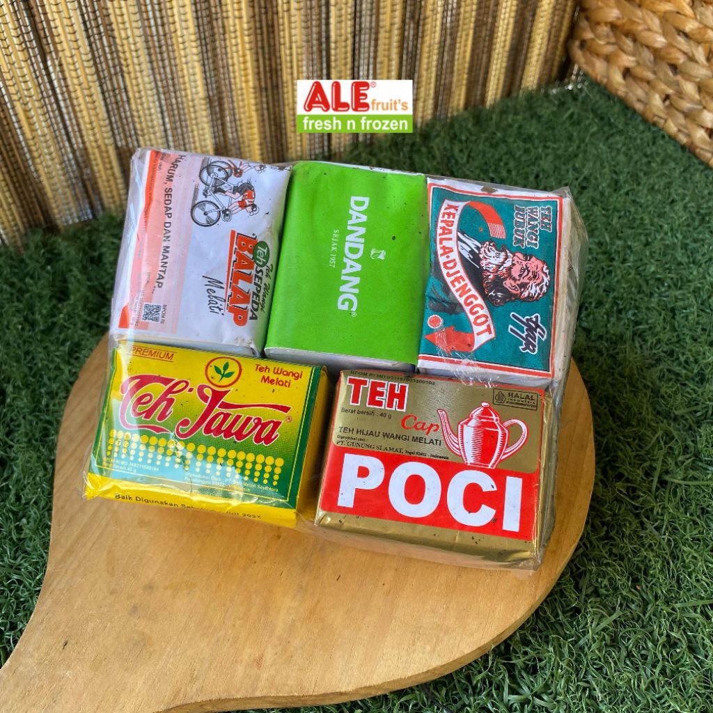 

Teh solo, teh tradisional, teh jawa, teh racikan,teh jawa Super, teh catut, teh tubruk solo