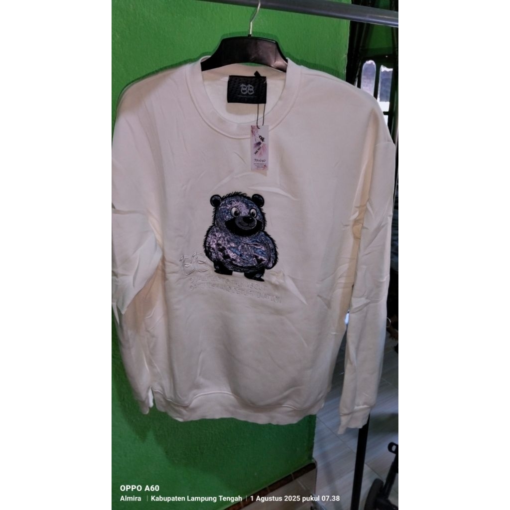 Sweter Tebal infrot premium bahan kaos Premium Bearbrick blink