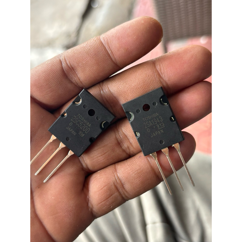 transistor toshiba 2Sc5200