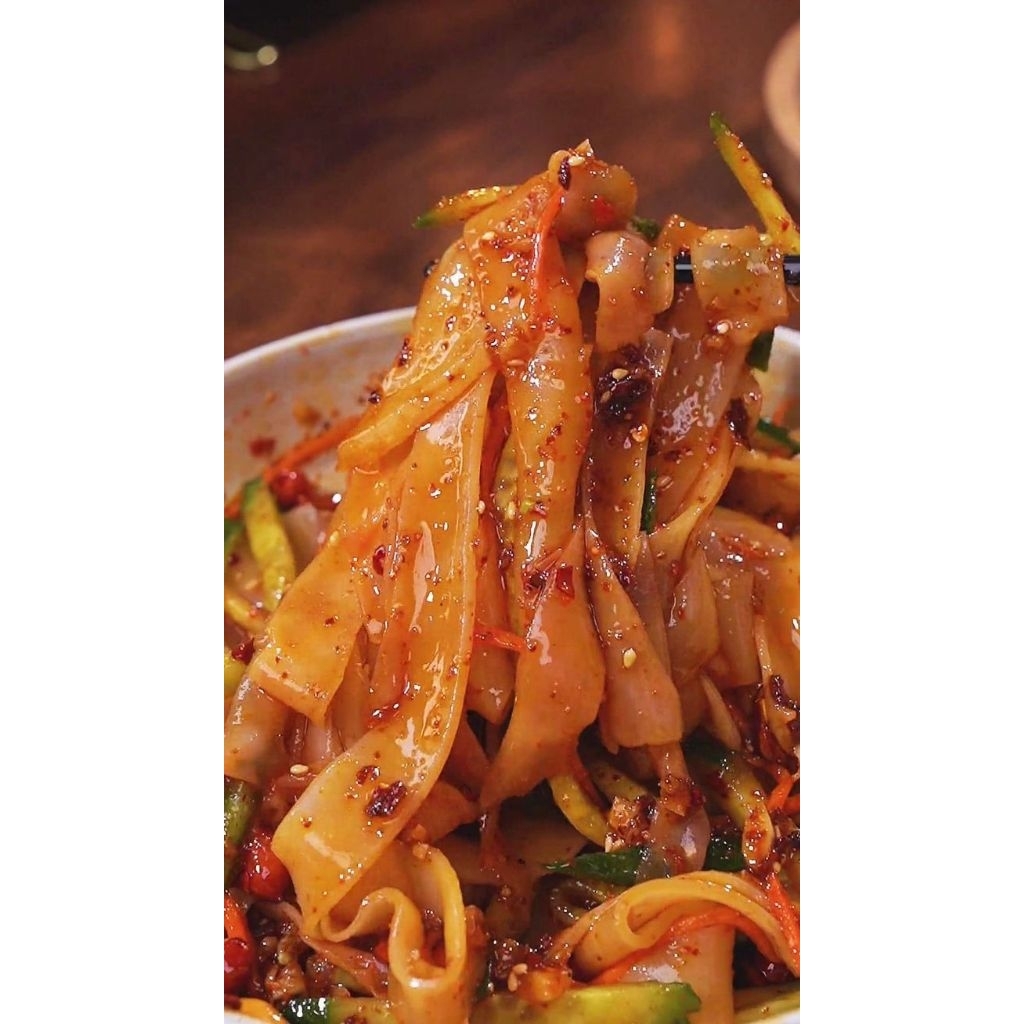 

Kwetiau Goreng Chili Oil