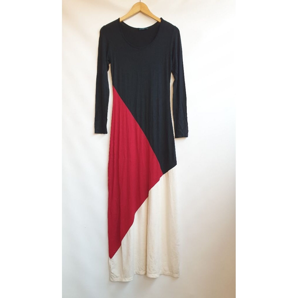 Gamis Merek CONTEMPO Gaun Long Dress Wanita Lengan Panjang Combinasi Hitam Merah Putih Asimetris Lik