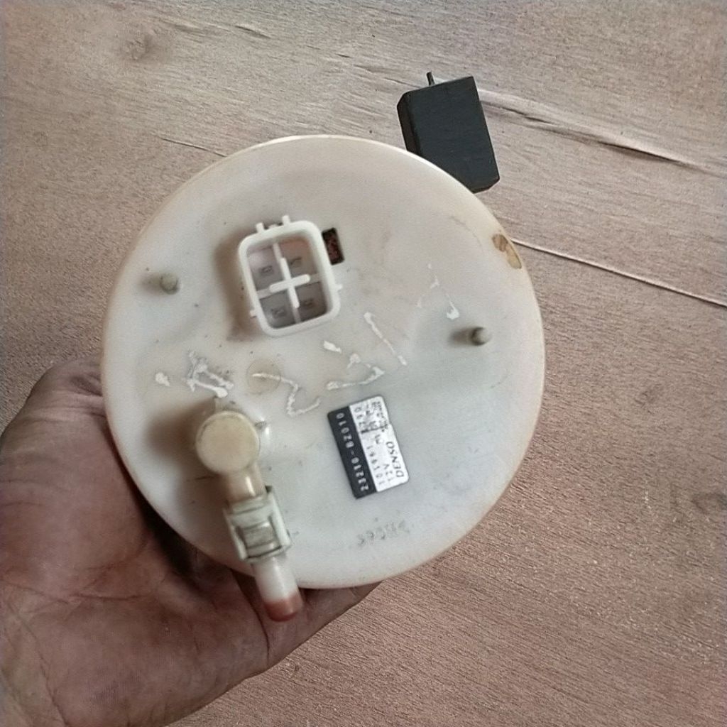 Fuel Pump pompa bensin Avanza Xenia lama Original 23210-BZ010