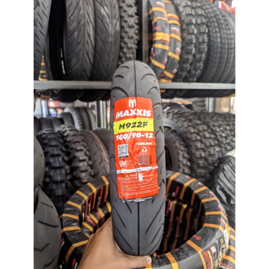 (BAN TUBLESS) MAXXIS M922F 100/90-12 MATIC TUBLESS UNTUK SCOOPY FREGO DEPAN