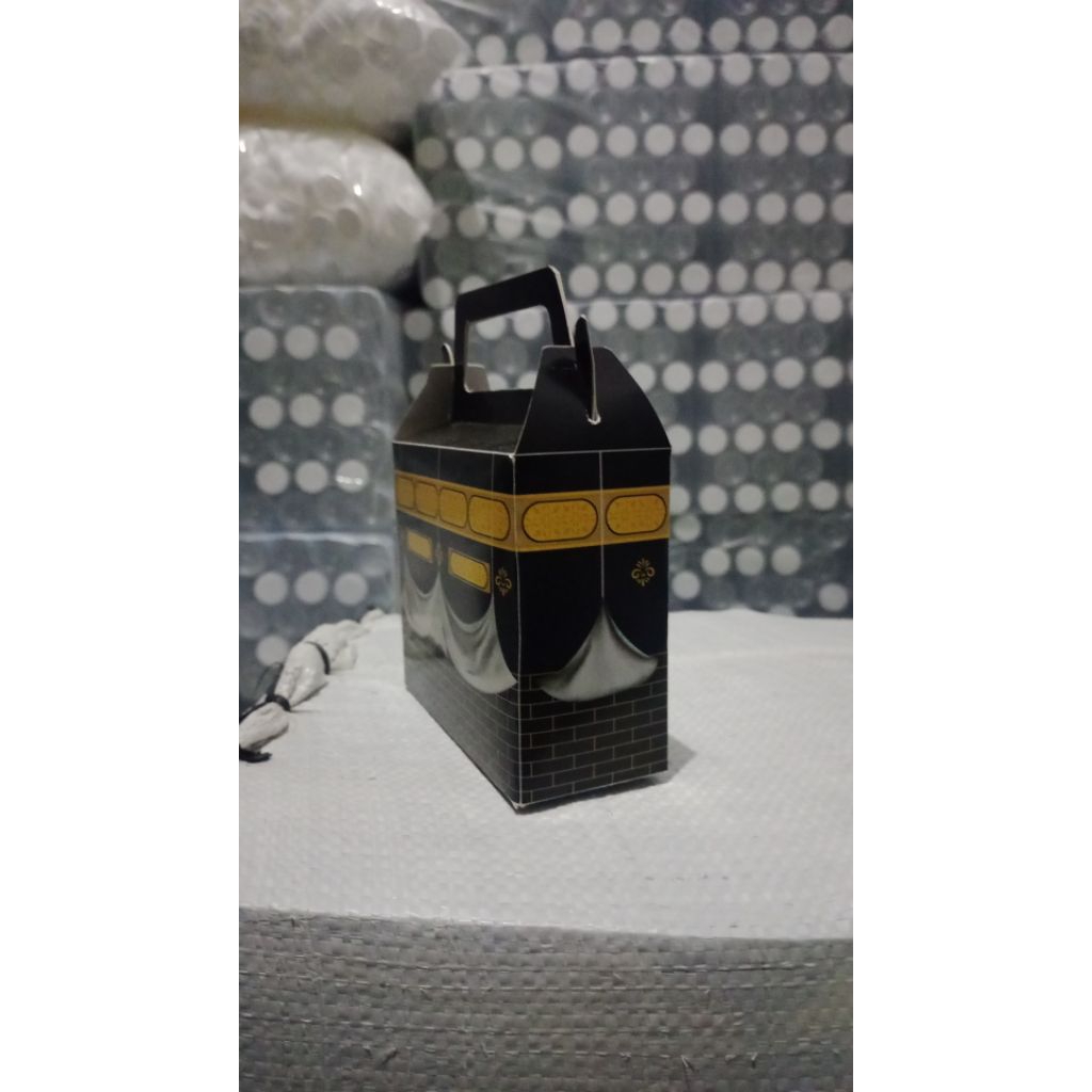 

dus kosong kemasan oleh2 haji dan umrah (dus perahu)