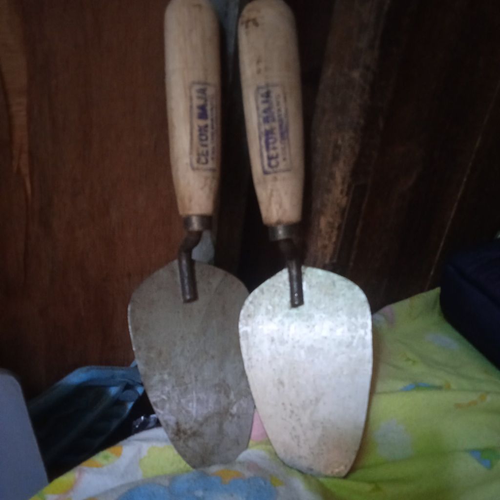 Cetok tukang Baja asli/cetok semen stainless asli/cetoksemen anti lengket bulat