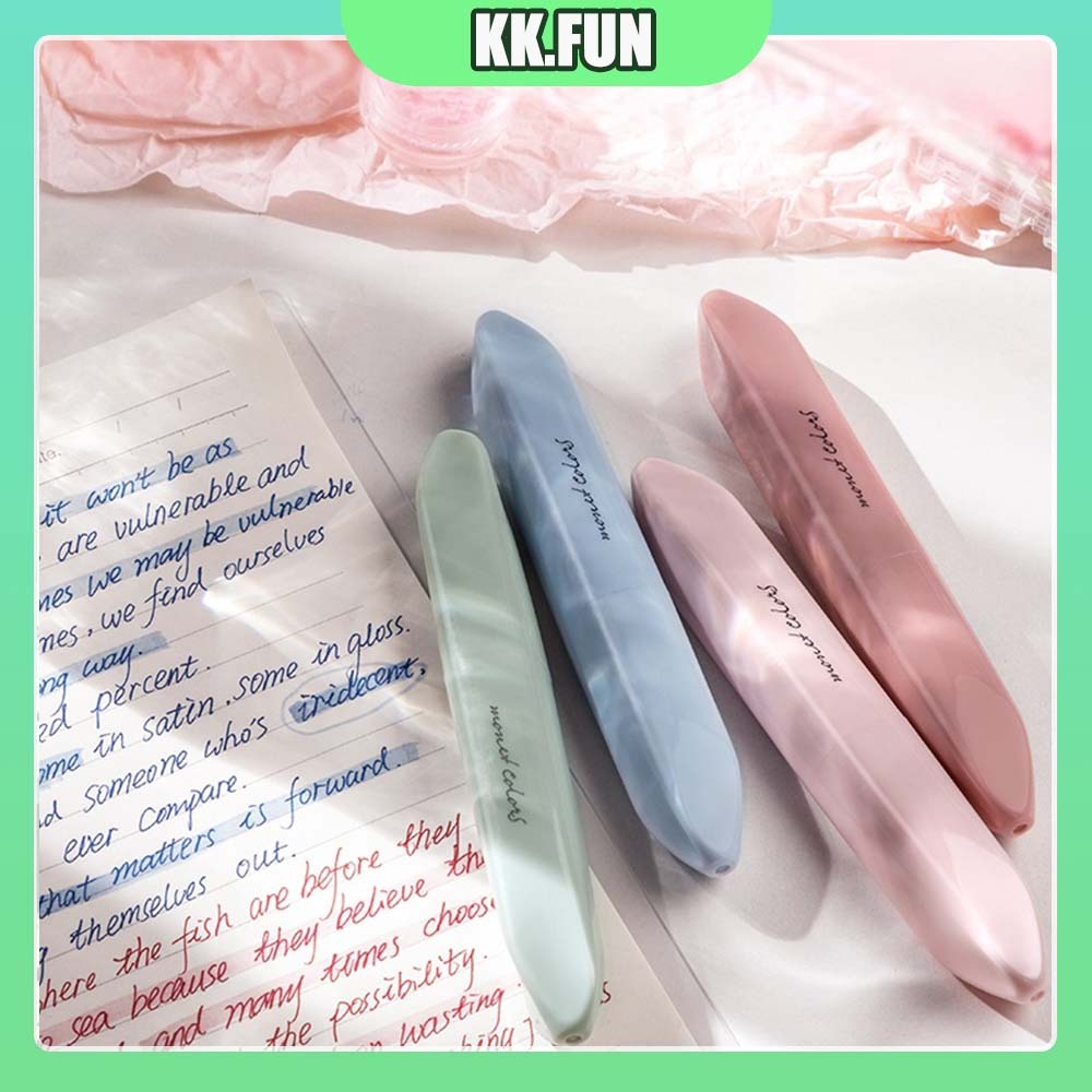 

4pcs Highlighter Pen Warna Pastel Lucu 1 SET WARNA PASTEL TERANG Set Lucu Journal Marker Pen Alat Tulis Stationery Korea School Stuff
