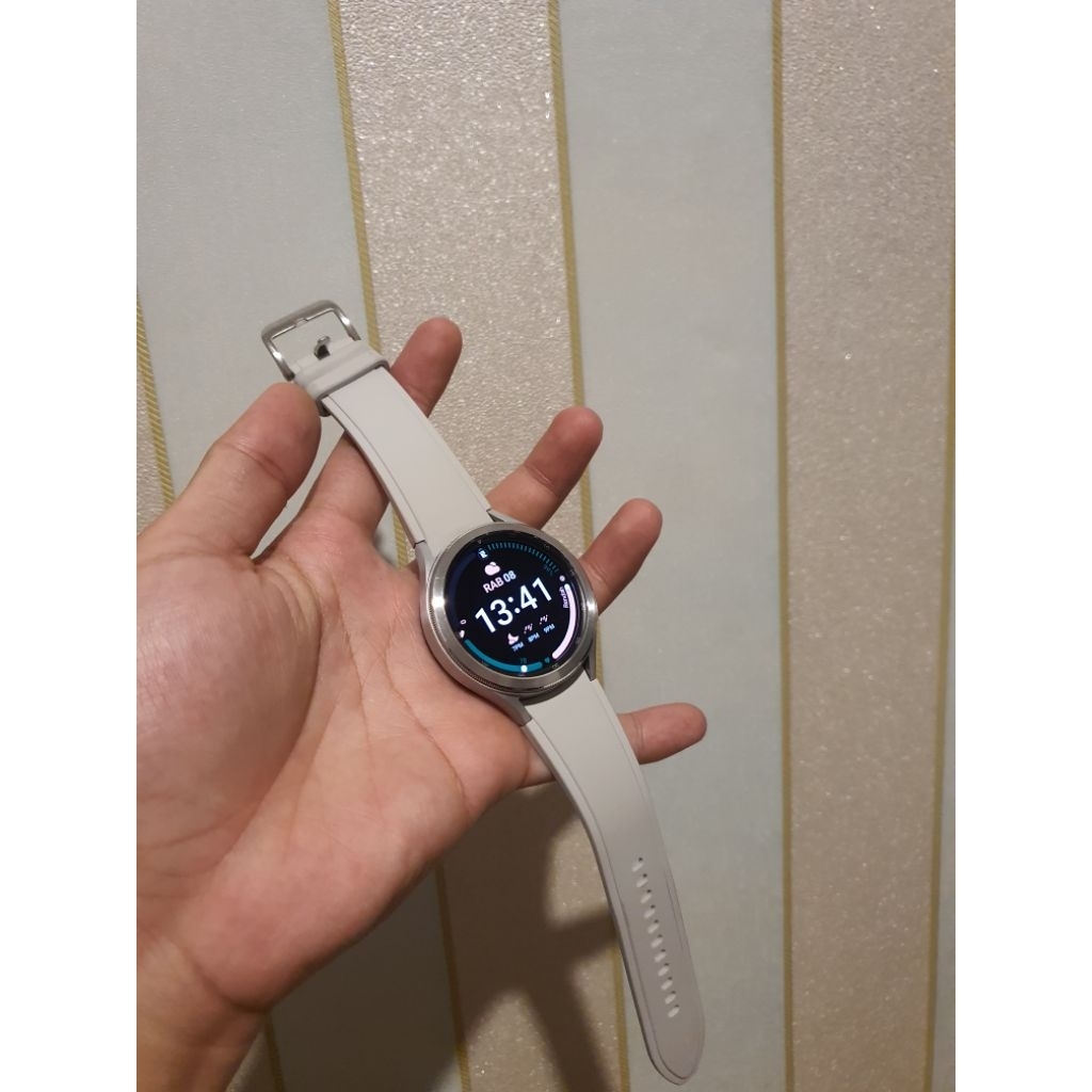 Samsung Watch 4 Classic 42mm second