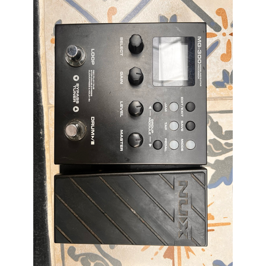 NUX MG 300 bekas,minat inbox