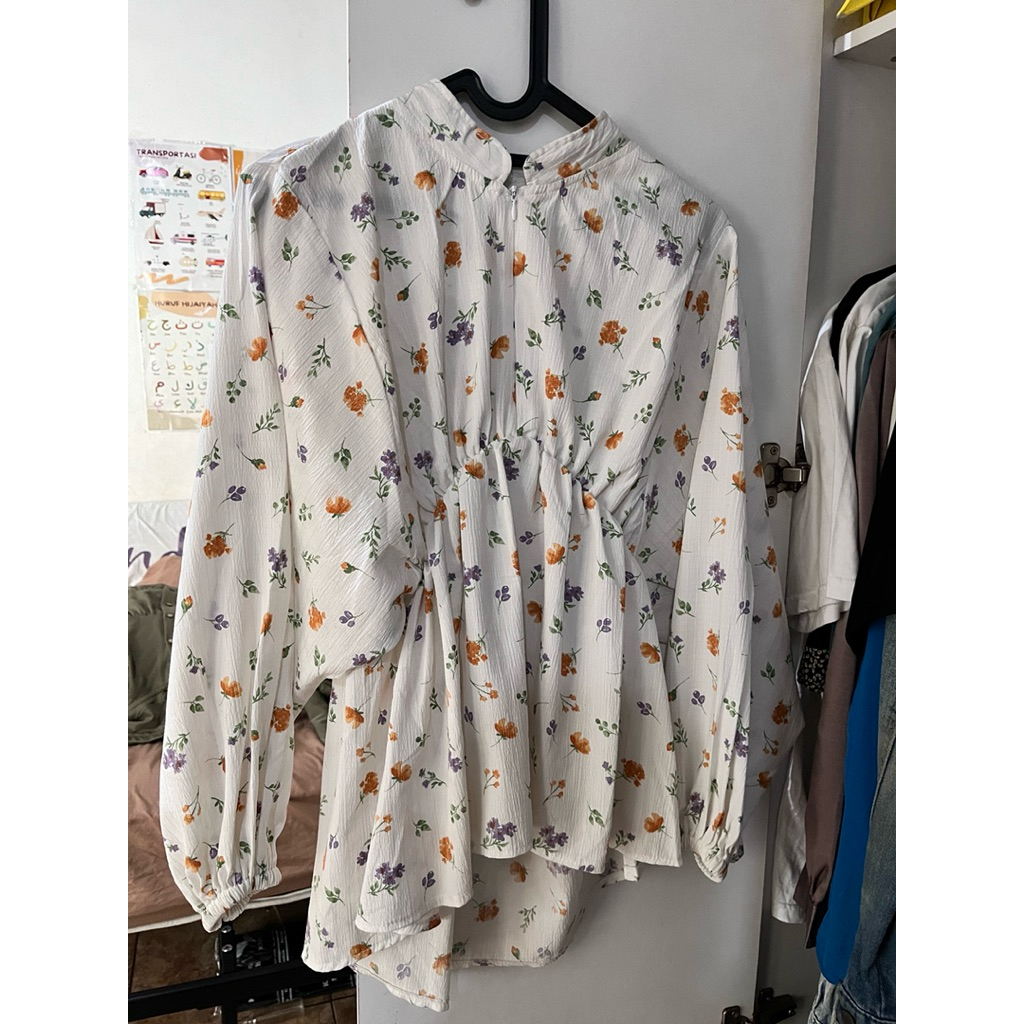 Preloved Blouse Vintage