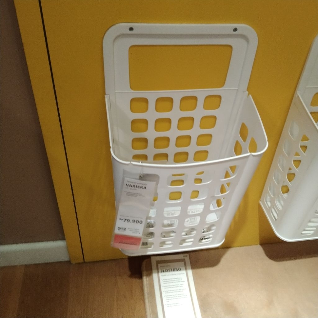 Variera Tempat Sampah Tempel Dinding Wadah Kantong Kresek 10L Box Terbuka Serbaguna Kabinet Dapur