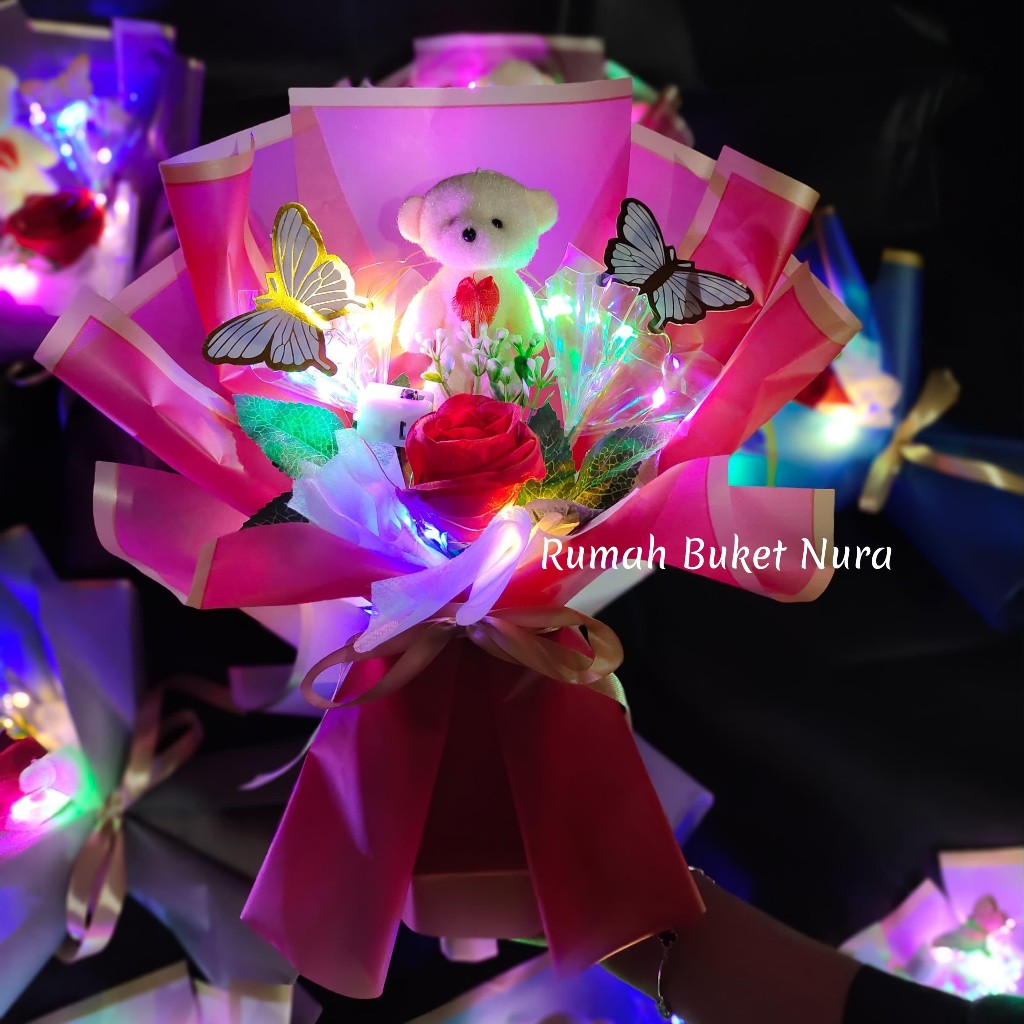 Buket kupu kupu led plus bunga dan Boneka Mini / Buket Bunga Mawar Artificial untuk Ulang tahun cewe