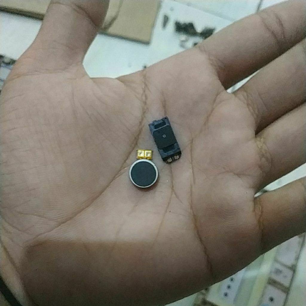 getar speaker bekas Samsung j3 pro