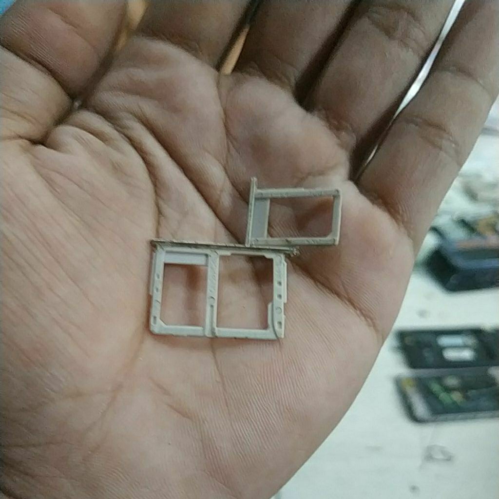 simtray set bekas Samsung J5 prime