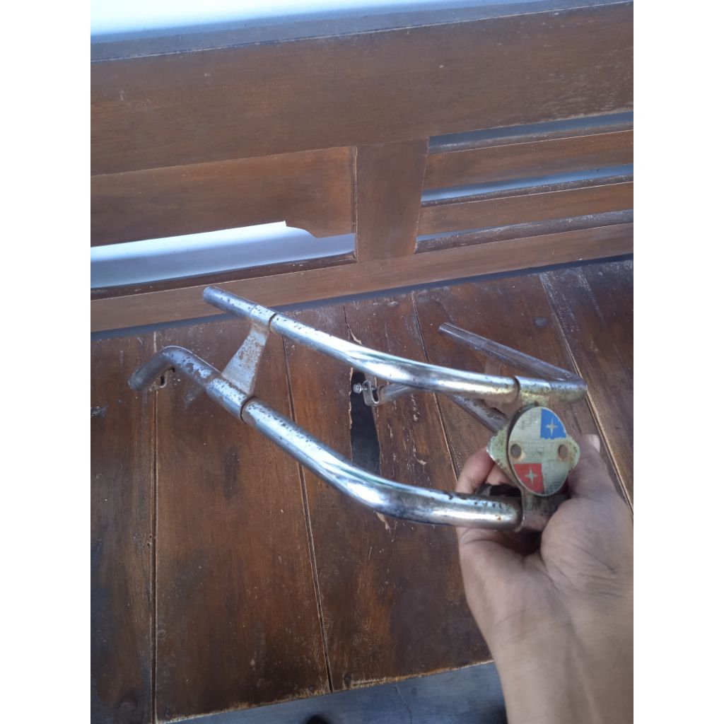 Bemper Spakbor Vespa Super / Bajaj super [ BEKAS ]