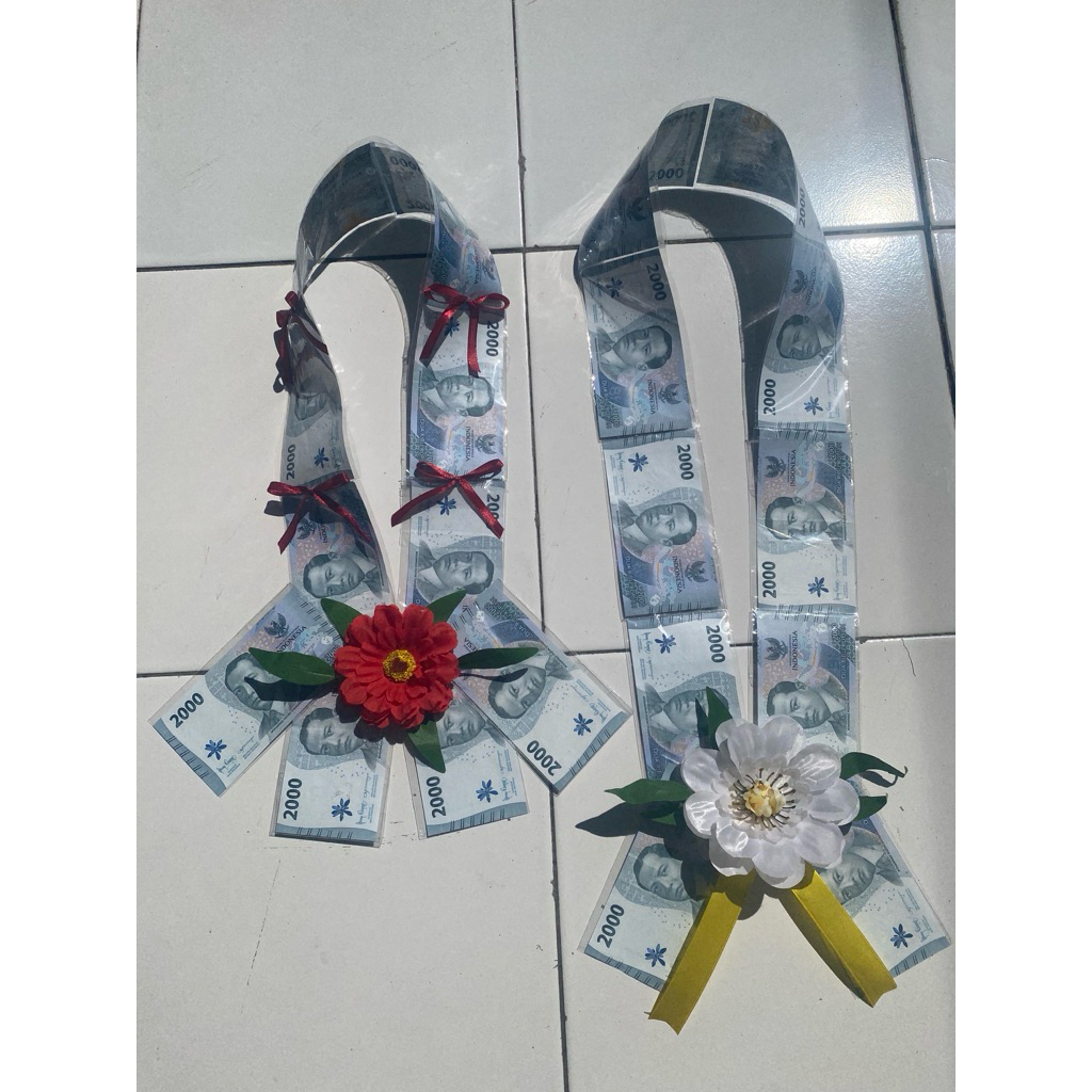 

kalung sawer 10 lembar