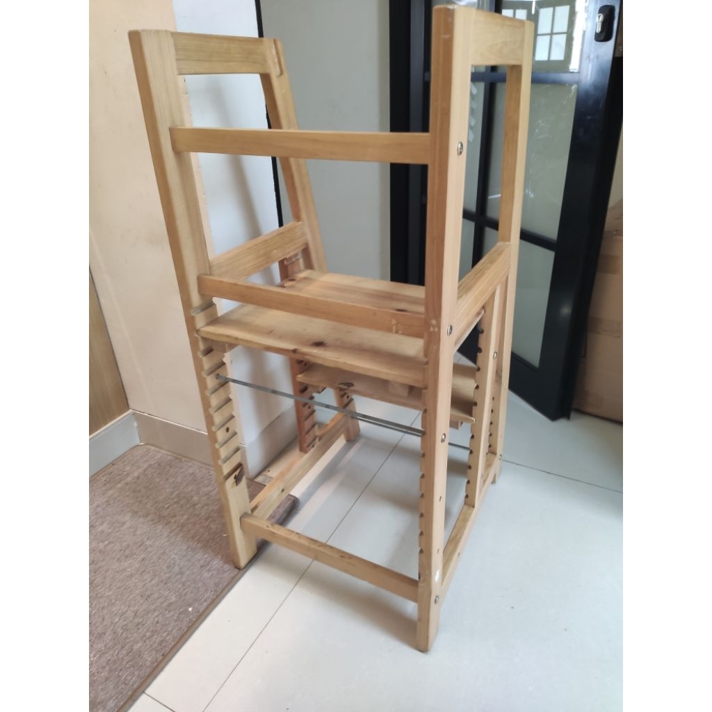 (preloved)helper tower montessori adjustable