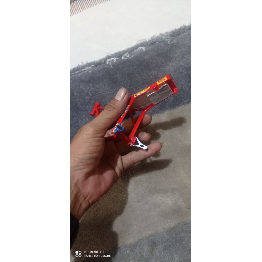 Miniatur Rangka drag skala 1:12 free stiker miniatur