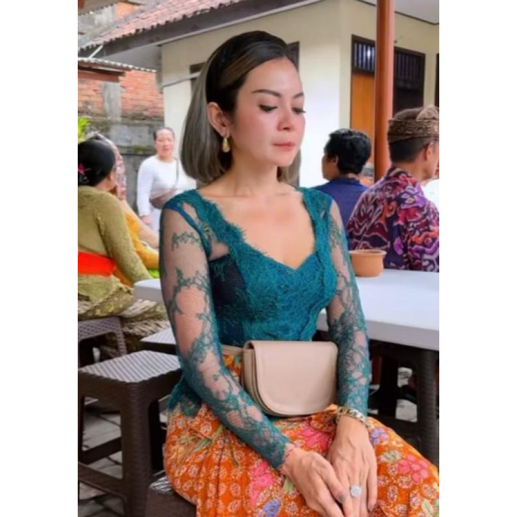 Dompet selendang || domsel || domsel bali || kanabali kebaya