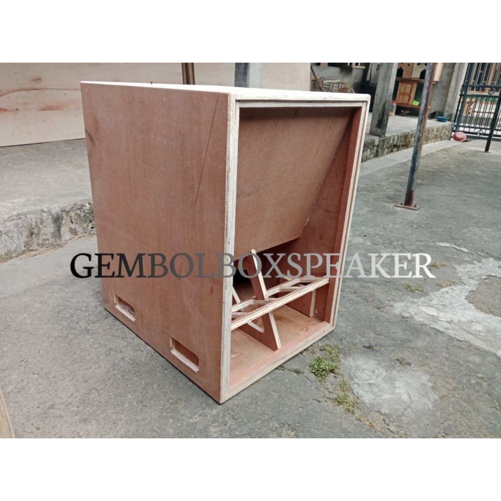 BOX SPIKER TURBO 15INC MENTAHAN BOX TURBO CLA