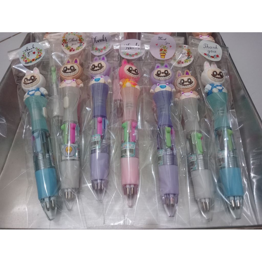 

pulpen LABUBU lampu bisa nyala