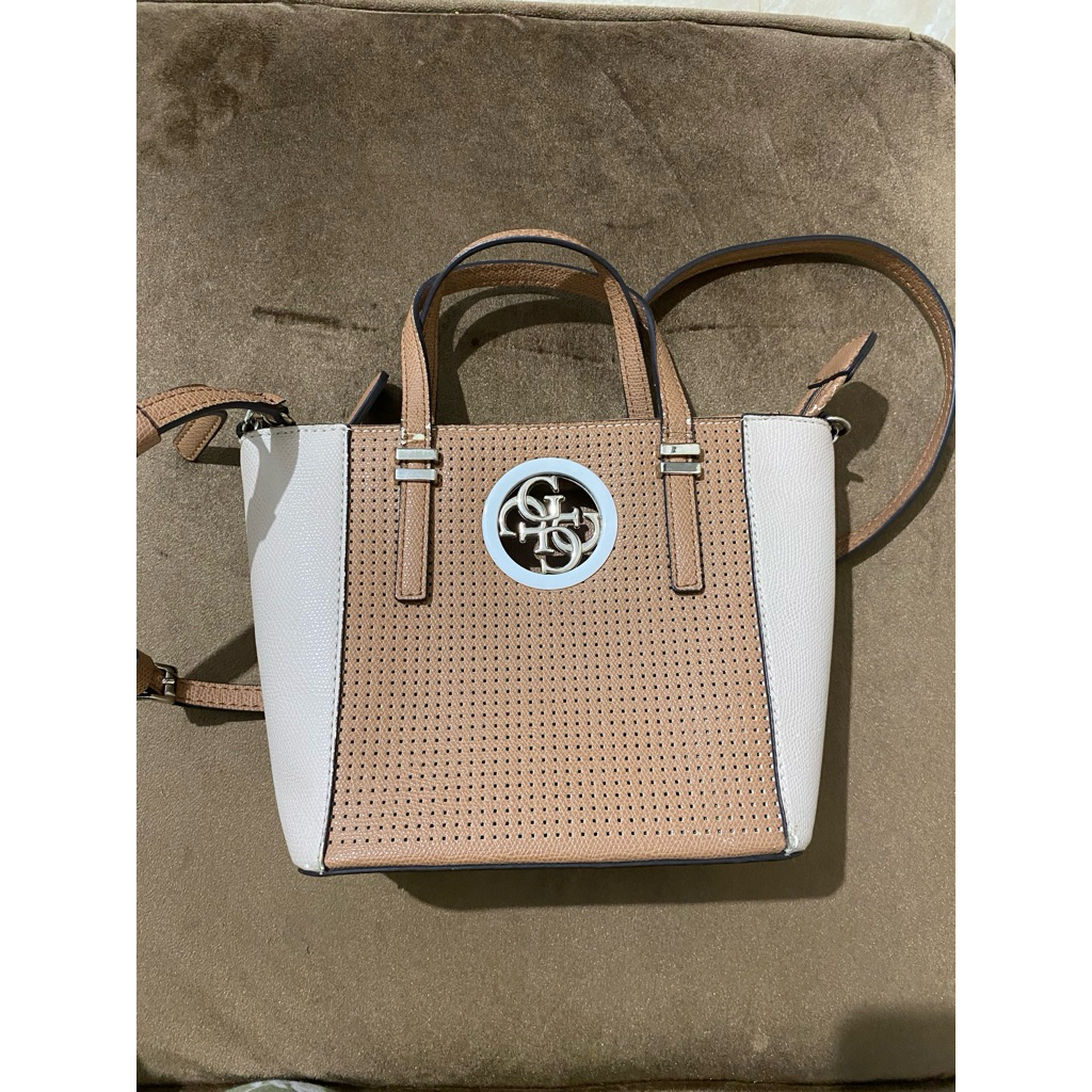 Preloved Tas Guess Ori