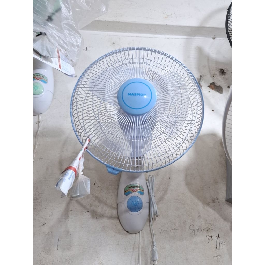 KIPAS DINDING MASPION 12" (31K KECIL)