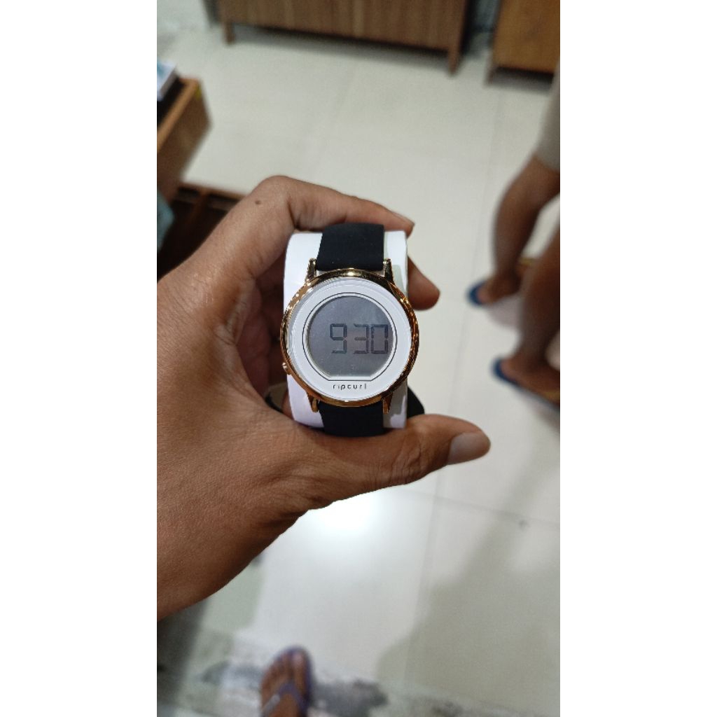 Jam Tangan Ripcurl cewek Leather Original Sale