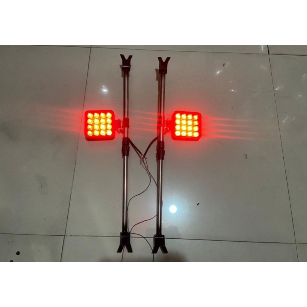 Thirdbrakelamp/Brakelamp Replika Hella Tiang