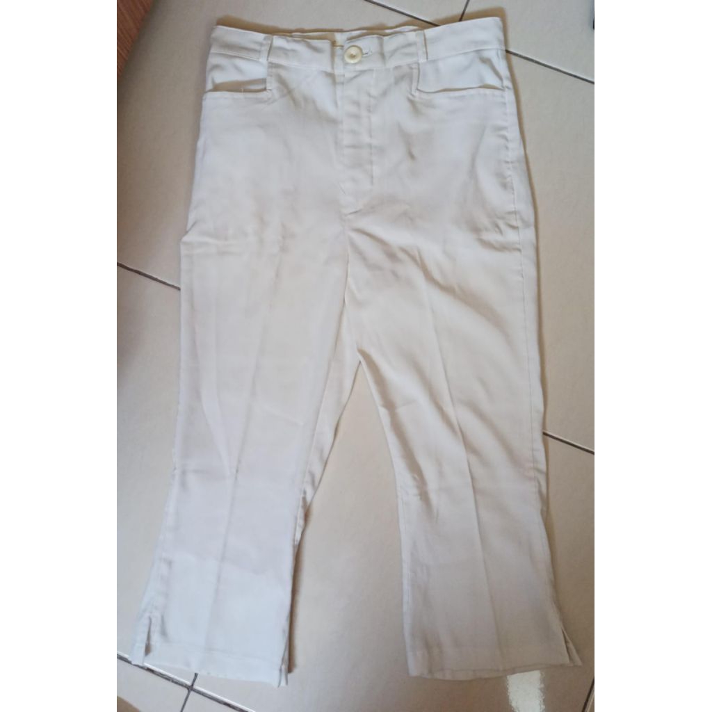 [preloved] Celana Putih 7/8