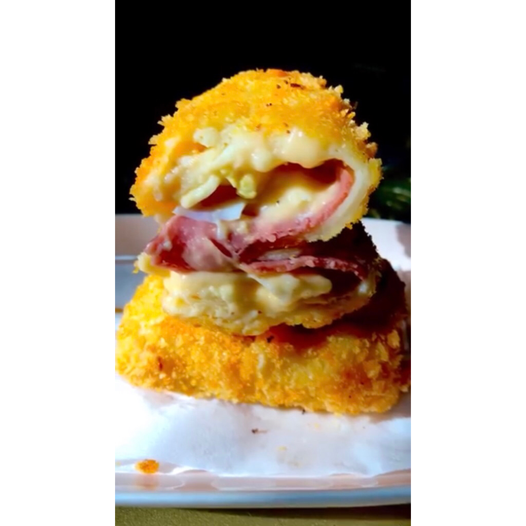 

Risol Mayo Smoked Beef and Cheese