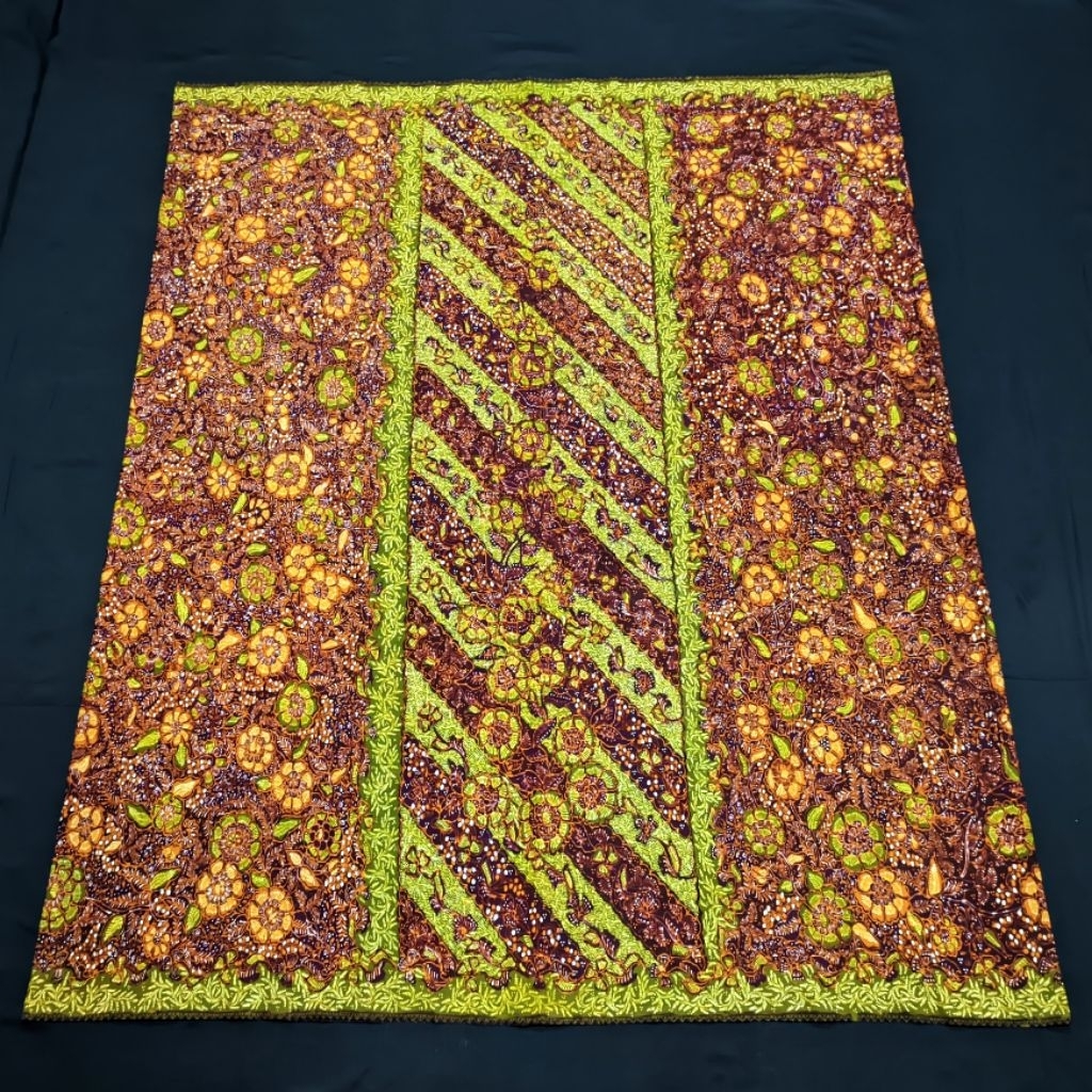 Laseman : Super Premium Jumbo | Sarung Batik Tulis Lasem Tiga Negeri