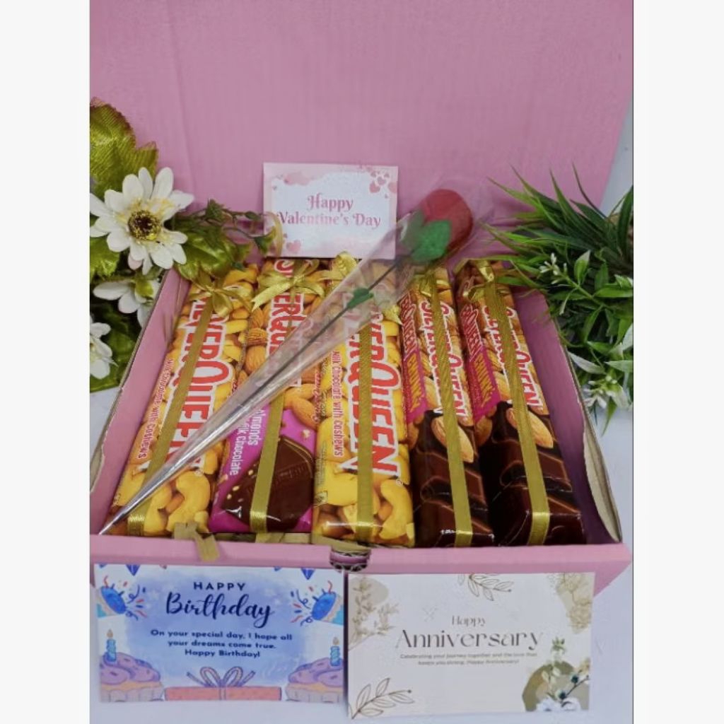 

Hampers Cokelat Hadiah Ulang Tahun Gift Box Kado Ulang Tahun Wisuda Valentine Anniversary