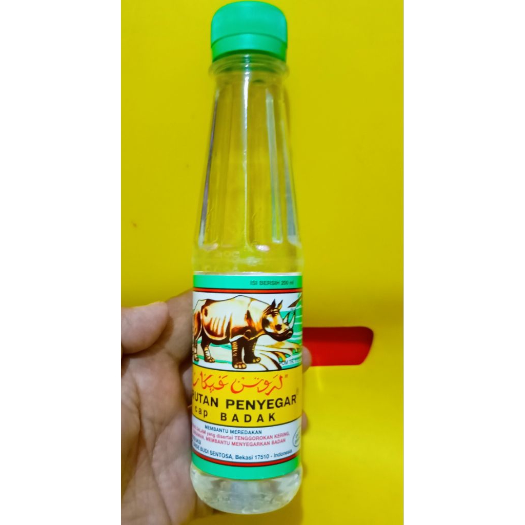 

LARUTAN PENYEGAR CAP BADAK ISI 200ml