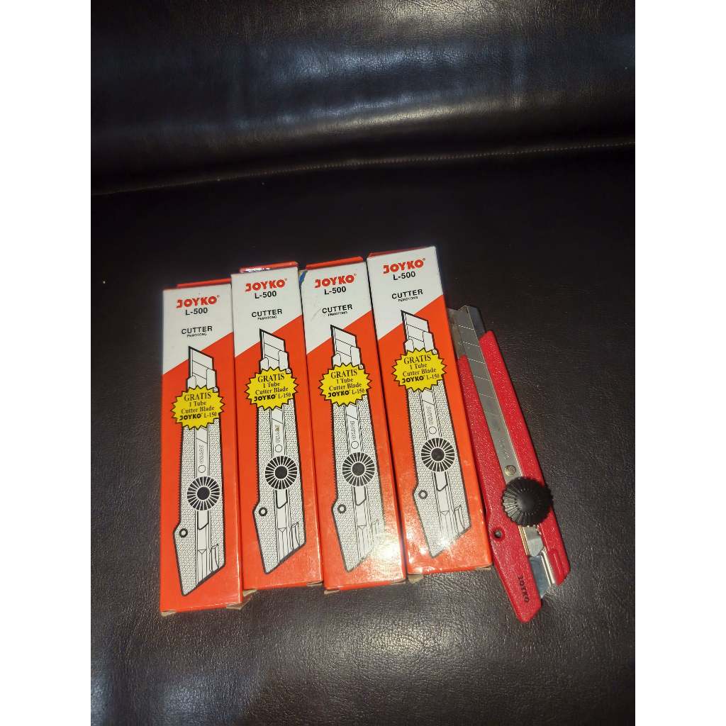 

Cutter Joyko L-500 WARNA MERAH